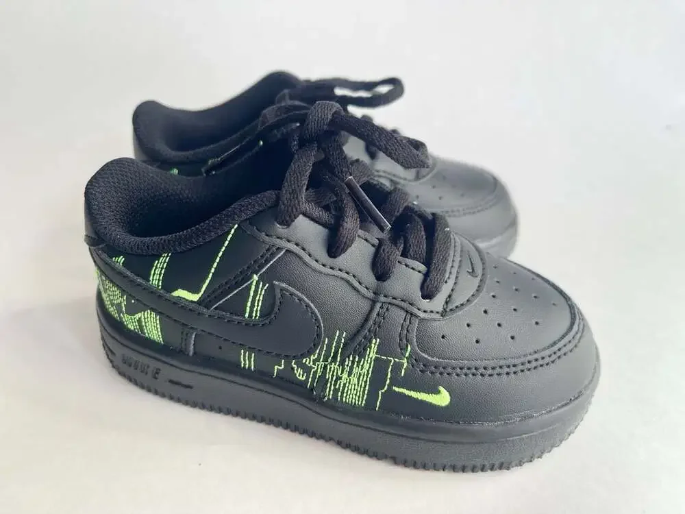 Nike Air Force 1 LV8 Size 8 Toddler Black Green Strike